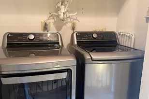 8 Crossroads Ln, Avon, CT 06001 - Photo 29