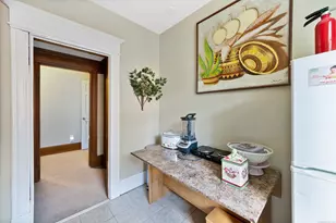 190 Wethersfield Ave, Hartford, CT 06114 - Photo 29