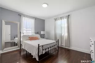 93 Oxford St, Bridgeport, CT 06606 - Photo 13