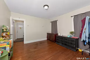 63 Prescott St, Meriden, CT 06450 - Photo 5