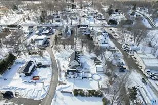 29 Roosevelt Ave, Litchfield, CT 06750 - Photo 31