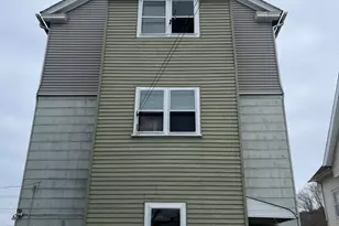 78 Griggs St, Waterbury, CT 06704 - Photo 3