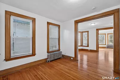 381 Edgewood Avenue, New Haven, CT 06511 - Photo 13