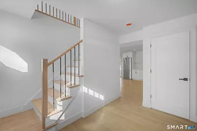 18 Oakhill Avenue, Norwalk, CT 06854 - Photo 5