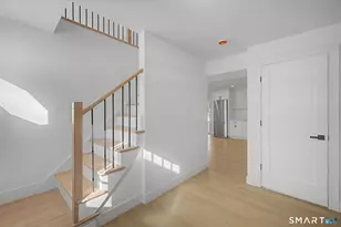 18 Oakhill Ave, Norwalk, CT 06854 - Photo 5