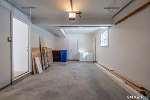 18 Oakhill Ave, Norwalk, CT 06854 - Photo 35