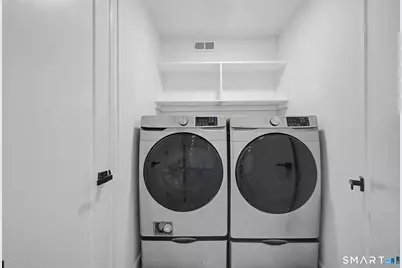 18 Oakhill Avenue, Norwalk, CT 06854 - Photo 11