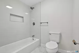 34 Lakeview Ave, Cheshire, CT 06410 - Photo 15