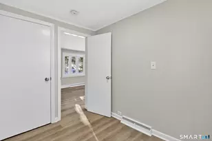 34 Lakeview Ave, Cheshire, CT 06410 - Photo 17