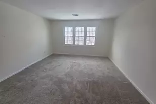 136 Deer Hill Ave, Danbury, CT 06810 - Photo 9