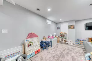 11 Westminster Ave, Shelton, CT 06484 - Photo 25