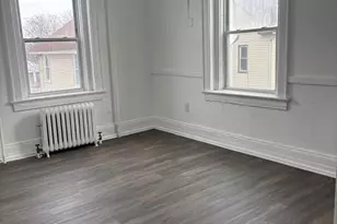 86 Pequonnock St, Bridgeport, CT 06604 - Photo 5