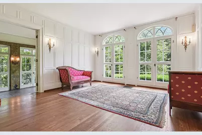 1056 Whitney Avenue, Hamden, CT 06517 - Photo 7