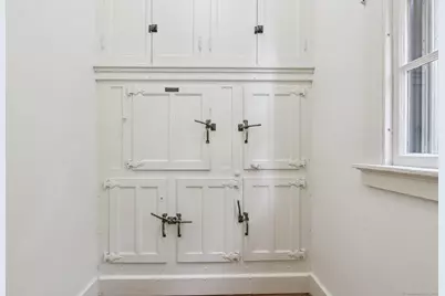 1056 Whitney Avenue, Hamden, CT 06517 - Photo 17