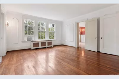 1056 Whitney Avenue, Hamden, CT 06517 - Photo 23