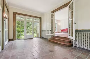 1056 Whitney Ave, Hamden, CT 06517 - Photo 11