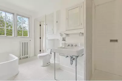 1056 Whitney Avenue, Hamden, CT 06517 - Photo 31