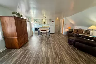 176 Pocono Rd, Brookfield, CT 06804 - Photo 5