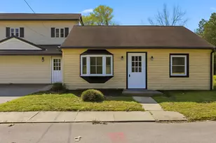 18 Pautipaug Hill Rd, Sprague, CT 06330 - Photo 3