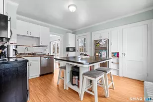 6475 Main St, Trumbull, CT 06611 - Photo 15