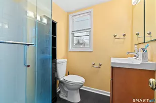 25 Lewis Ln, West Hartford, CT 06110 - Photo 25