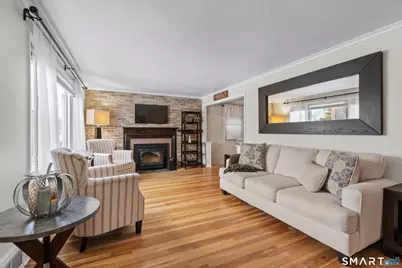 25 Lewis Lane, West Hartford, CT 06110 - Photo 3