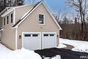 429 Lakeside Rd, Morris, CT 06763 - Photo 5