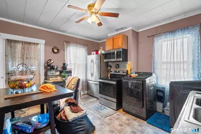 148 Kent Street, Hartford, CT 06112 - Photo 25