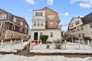 148 Kent St, Hartford, CT 06112 - Photo 1