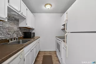 95 Wauwinet Trail, Guilford, CT 06437 - Photo 11