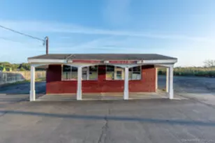 499 New Haven Ave, Milford, CT 06460 - Photo 1