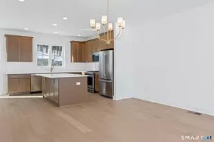 27 Bramble Way, Brookfield, CT 06804 - Photo 9