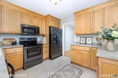 35 Terrace Drive, Montville, CT 06370 - Photo 9