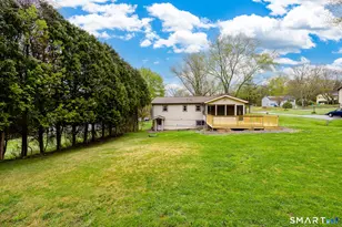 35 Terrace Dr, Montville, CT 06370 - Photo 37