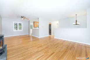 35 Terrace Dr, Montville, CT 06370 - Photo 5