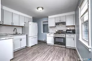 106 Higbie Dr, East Hartford, CT 06108 - Photo 11