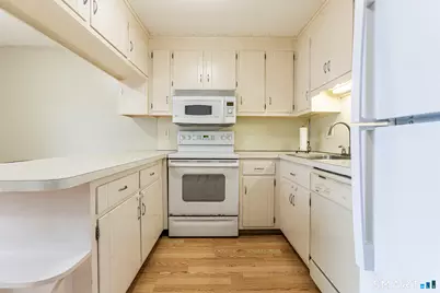 71 White Oak Avenue #APT B6, Plainville, CT 06062 - Photo 13