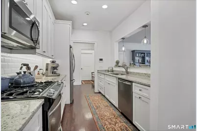 77 Sunset Lane #213, Ridgefield, CT 06877 - Photo 5