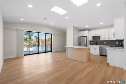 937 Post Road #2A, Fairfield, CT 06824 - Photo 9