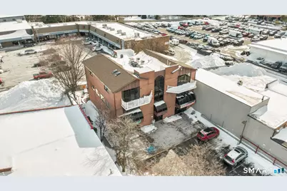 937 Post Road #2A, Fairfield, CT 06824 - Photo 37