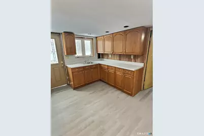 50 Maltby Avenue, West Haven, CT 06516 - Photo 37