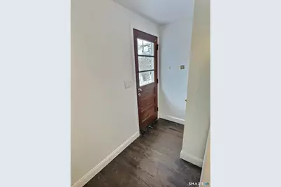 50 Maltby Avenue, West Haven, CT 06516 - Photo 15