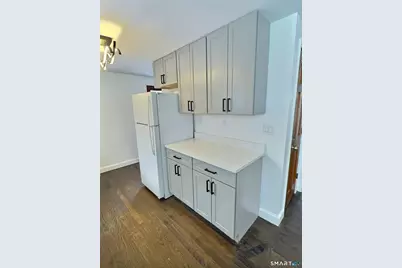 50 Maltby Avenue, West Haven, CT 06516 - Photo 13