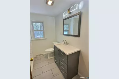 50 Maltby Avenue, West Haven, CT 06516 - Photo 17