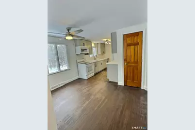 50 Maltby Avenue, West Haven, CT 06516 - Photo 9