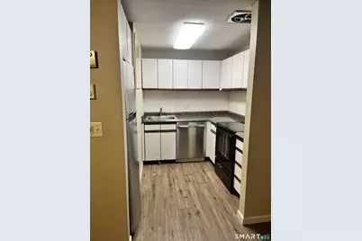 280 Burgundy Hill Lane #280, Middletown, CT 06457 - Photo 7