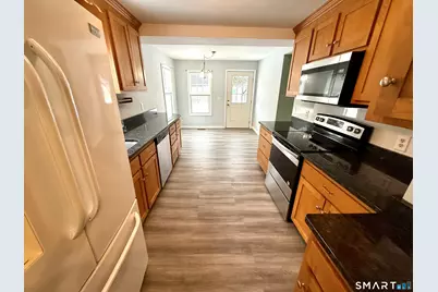 42 Wells Avenue, Shelton, CT 06484 - Photo 11