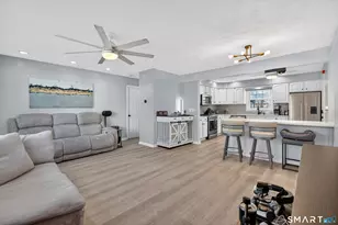 57 Hibiscus St, Fairfield, CT 06825 - Photo 7