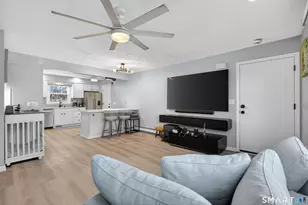 57 Hibiscus St, Fairfield, CT 06825 - Photo 9