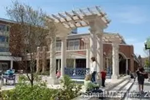 15 Dinah Rd, West Hartford, CT 06107 - Photo 31